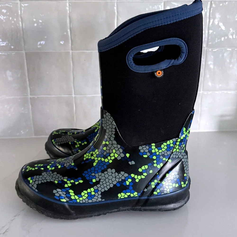 Bogs Classic Axel Rain Snow Boots Youth 5 Black Blue Green Waterproof Insulated